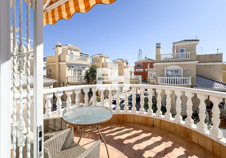 Segunda mano - villa - Orihuela Costa - Los Almendros-la Florida