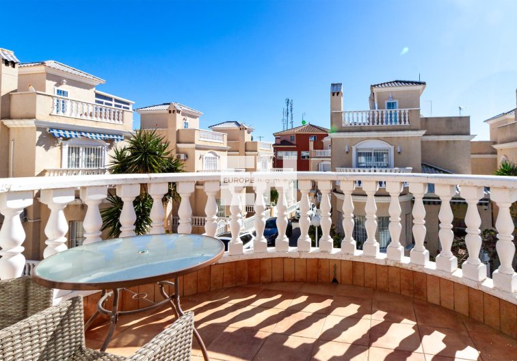 Segunda mano - villa - Orihuela Costa - Los Almendros-la Florida