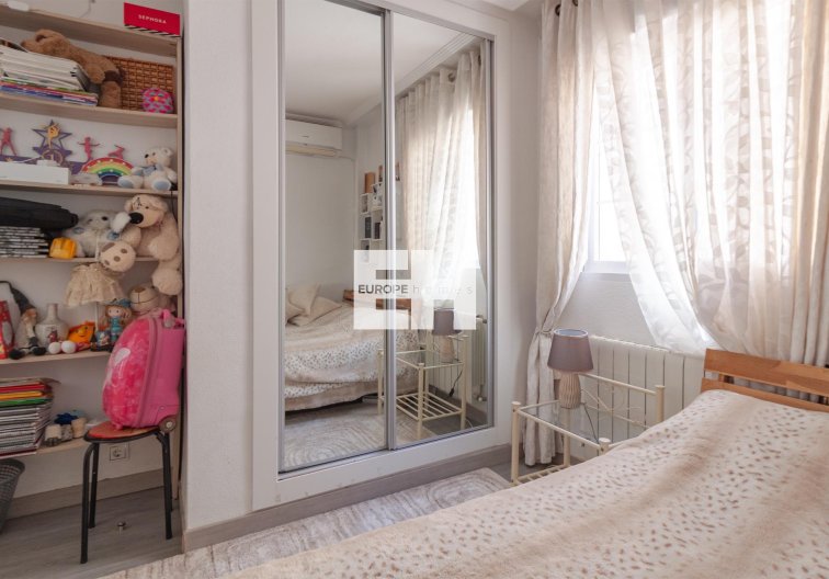 Segunda mano - villa - Orihuela Costa - Los Almendros-la Florida