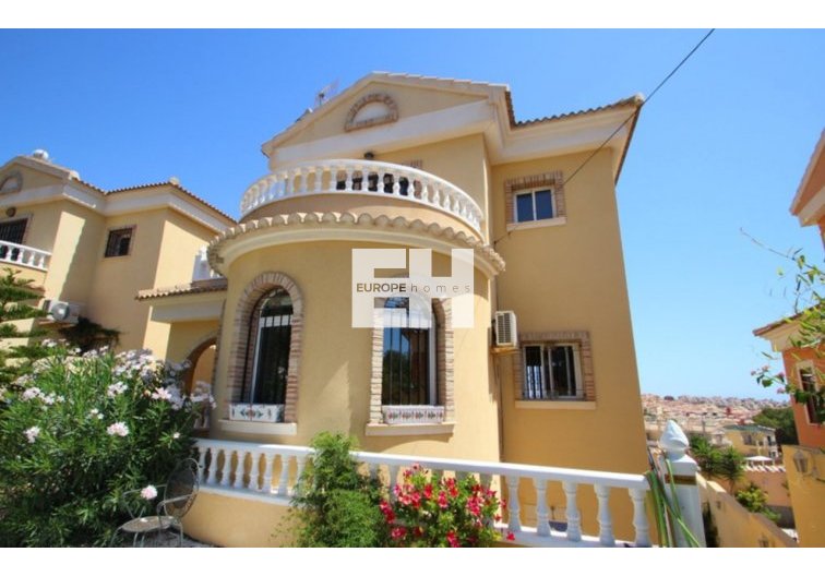 Segunda mano - villa - Villamartin - Costa Blanca