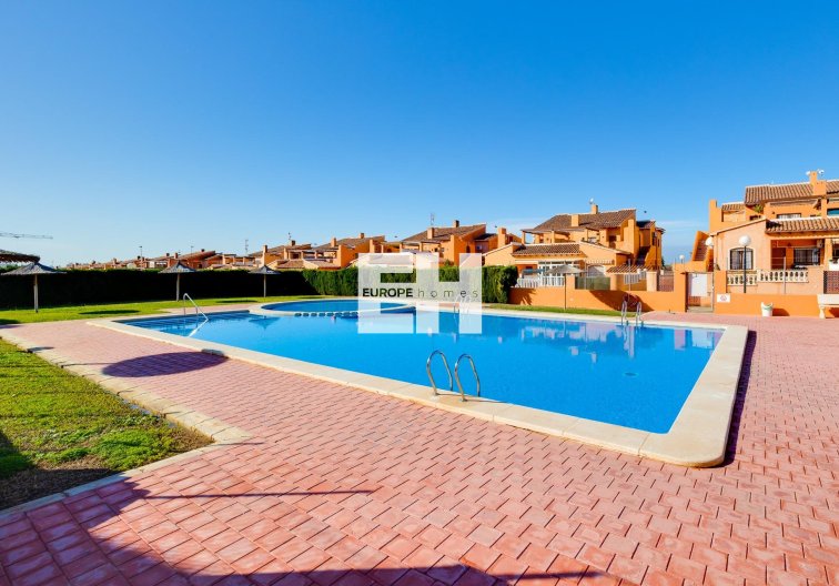 Herverkoop - Bungalow - Torrevieja - Aguas Nuevas