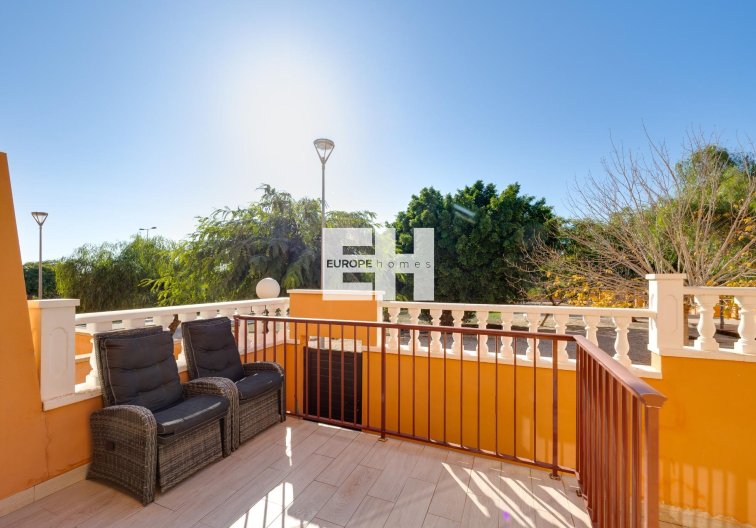 Herverkoop - Bungalow - Torrevieja - Aguas Nuevas