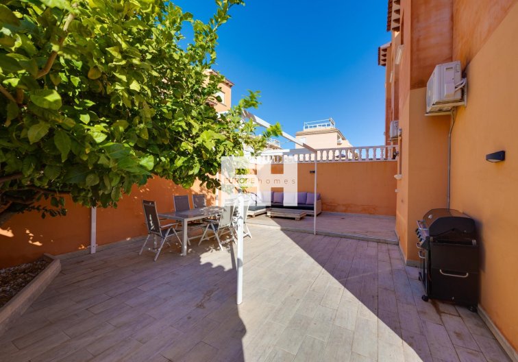 Herverkoop - Bungalow - Torrevieja - Aguas Nuevas