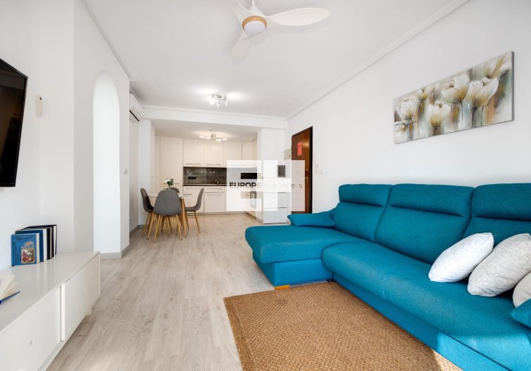 Herverkoop - Bungalow - Torrevieja - Aguas Nuevas