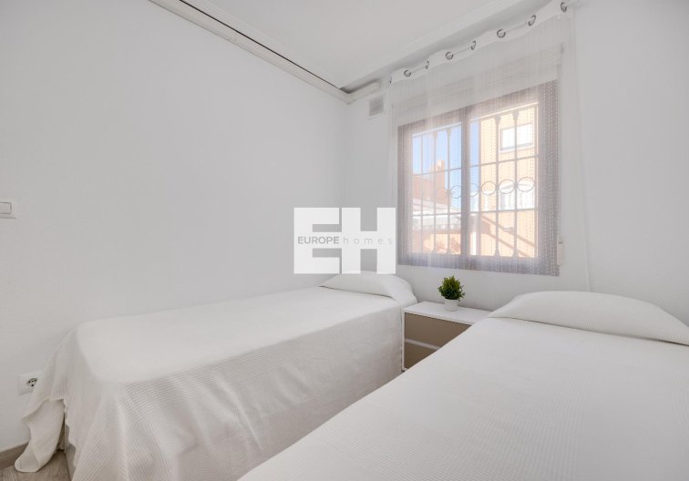 Herverkoop - Bungalow - Torrevieja - Aguas Nuevas