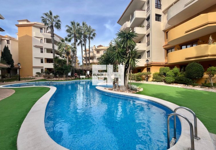 Wiederverkauf - Bungalow - Torrevieja - Punta Prima