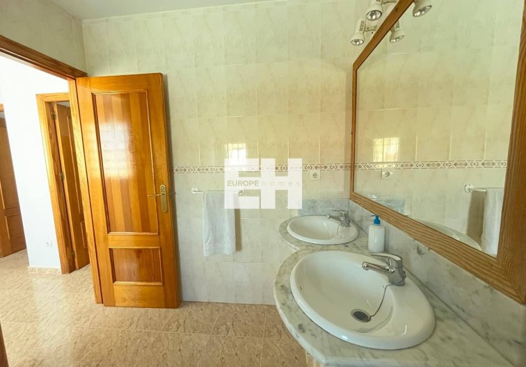 Herverkoop - town house - Santiago de la Ribera - San Blas