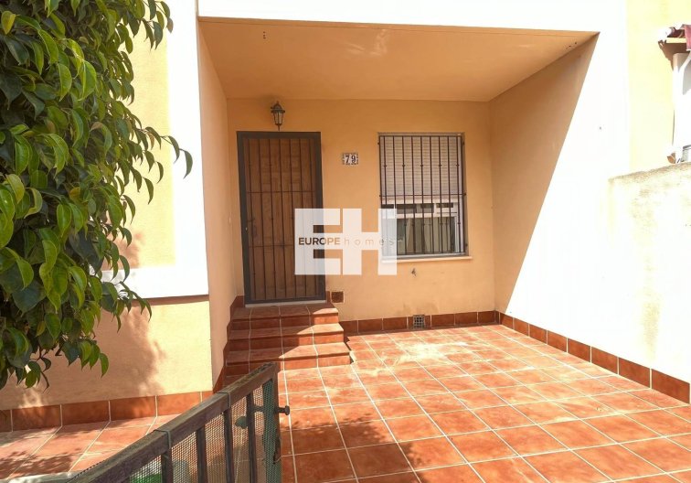 Herverkoop - town house - Santiago de la Ribera - San Blas