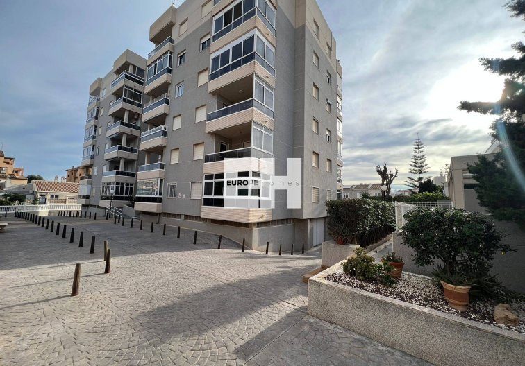 Herverkoop - Appartement - Torrevieja - Aguas Nuevas