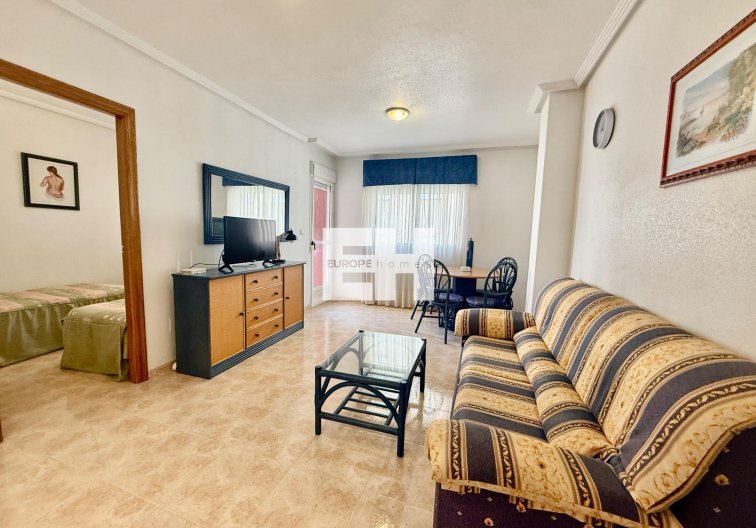 Wiederverkauf - Wohnung - Torrevieja - Centro
