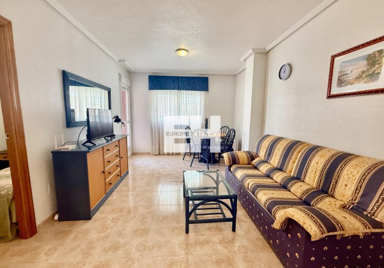 Wiederverkauf - Wohnung - Torrevieja - Centro