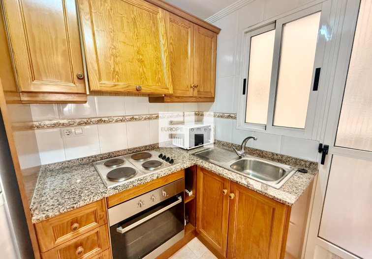 Wiederverkauf - Wohnung - Torrevieja - Centro