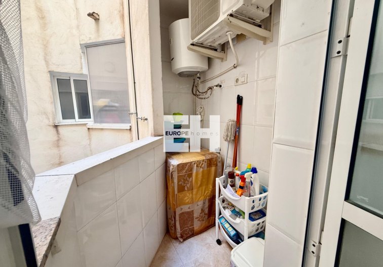 Wiederverkauf - Wohnung - Torrevieja - Centro