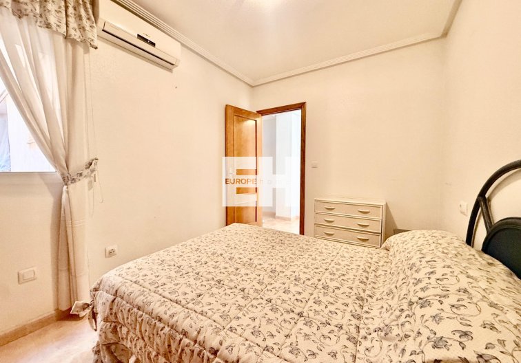 Wiederverkauf - Wohnung - Torrevieja - Centro