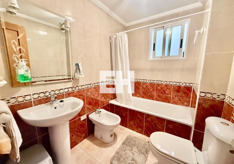 Wiederverkauf - Wohnung - Torrevieja - Centro