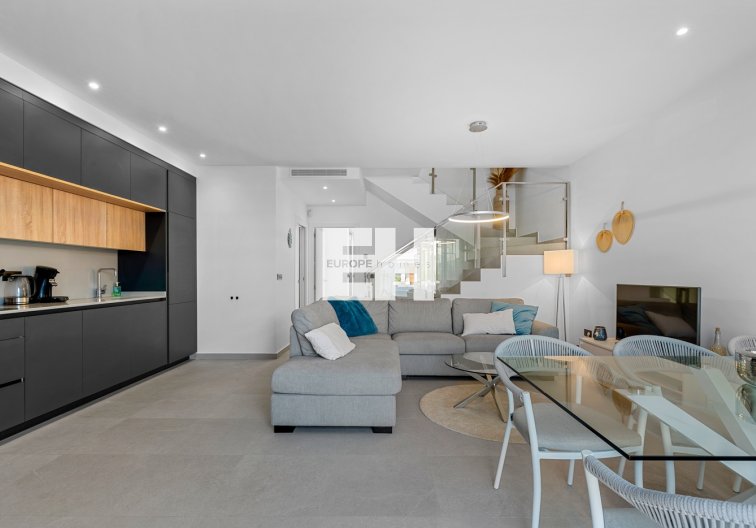 Resale - villa - Ciudad Quesada - Costa Blanca