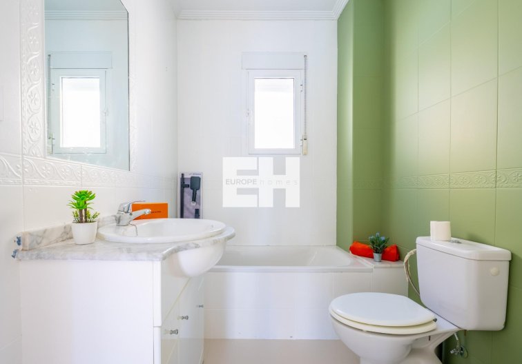 Herverkoop - Duplex - Algorfa - Comunidad Valenciana