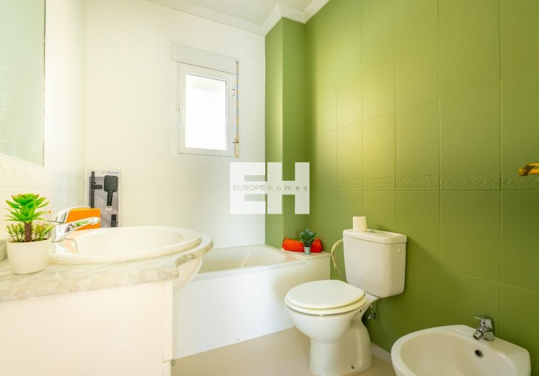 Herverkoop - Duplex - Algorfa - Comunidad Valenciana