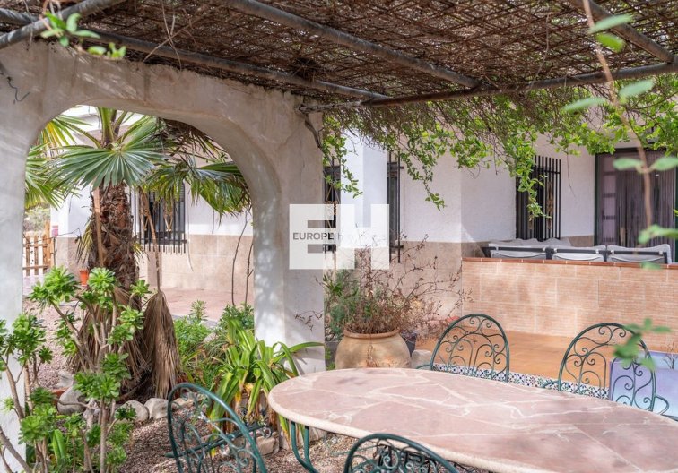 Revente - villa - Hondón de las Nieves - Inland