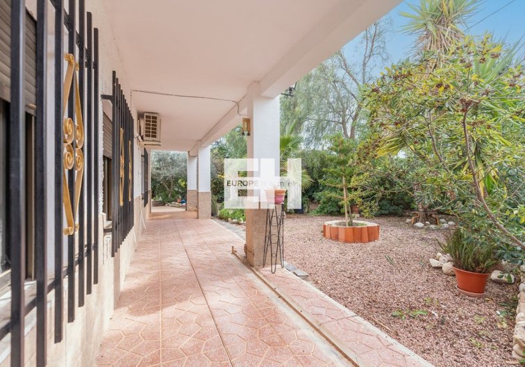 Revente - villa - Hondón de las Nieves - Inland