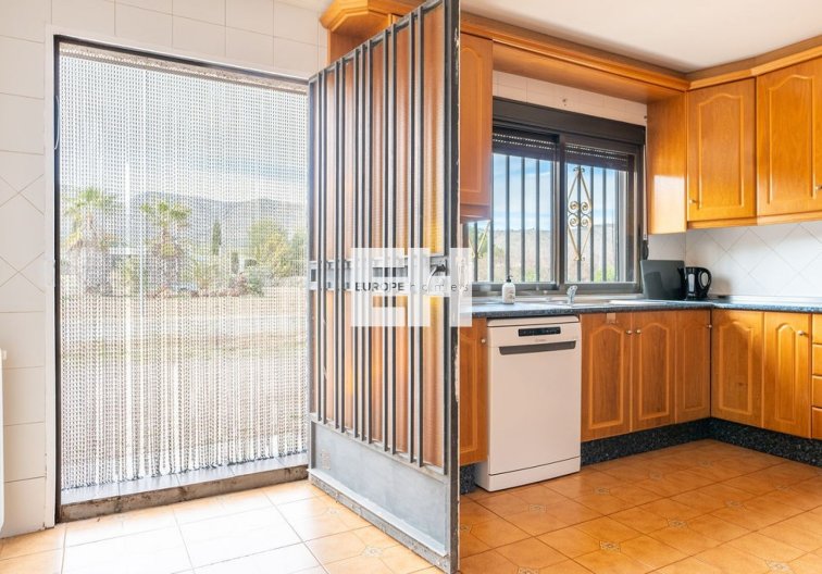 Revente - villa - Hondón de las Nieves - Inland