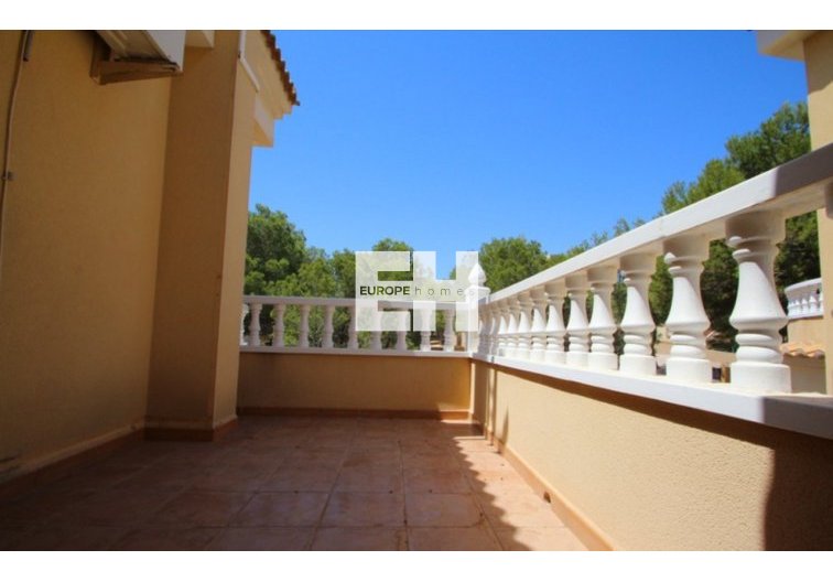 Herverkoop - villa - Villamartin - Costa Blanca
