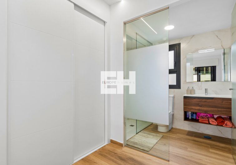 Wiederverkauf - Wohnung - Villamartin - Costa Blanca