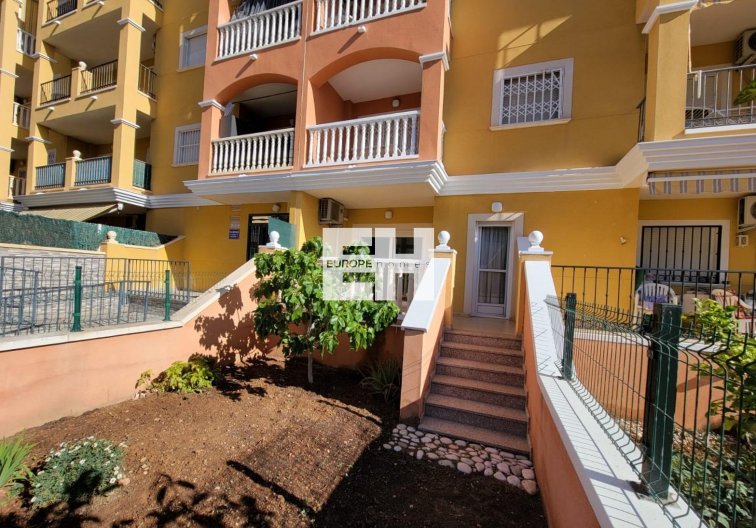 Resale - Apartment - Torrevieja - Aguas Nuevas