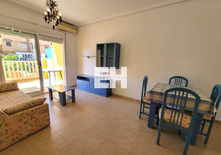 Resale - Apartment - Torrevieja - Aguas Nuevas