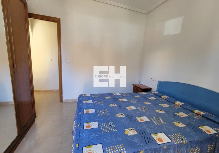 Resale - Apartment - Torrevieja - Aguas Nuevas