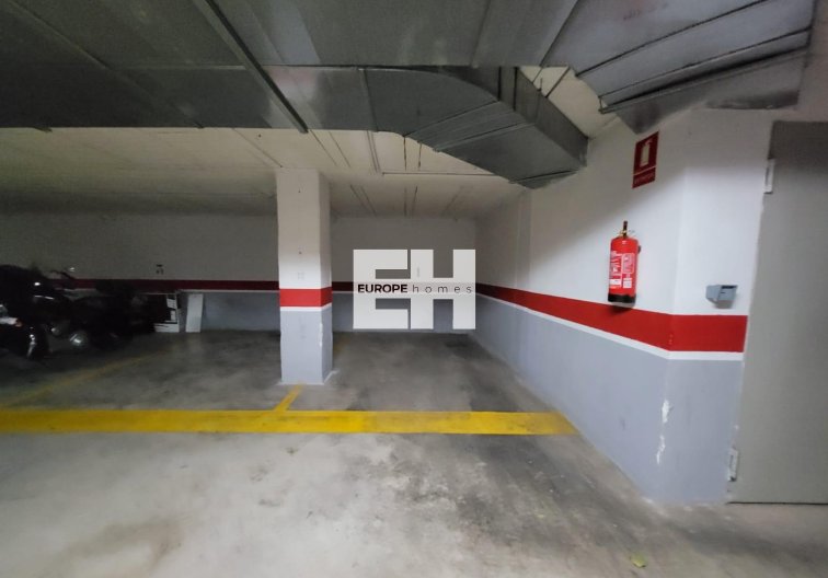 Resale - Apartment - Torrevieja - Aguas Nuevas