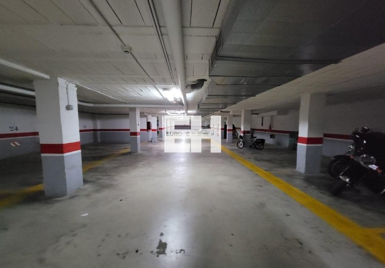 Resale - Apartment - Torrevieja - Aguas Nuevas