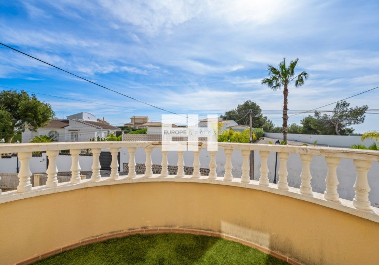 Segunda mano - villa - Orihuela Costa - Costa Blanca