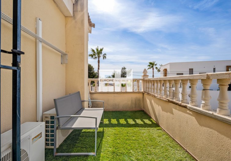 Segunda mano - villa - Orihuela Costa - Costa Blanca