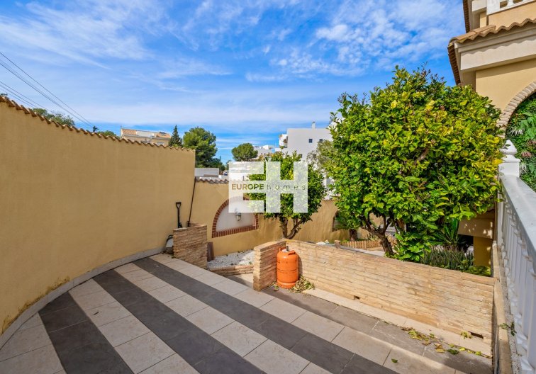 Segunda mano - villa - Orihuela Costa - Costa Blanca