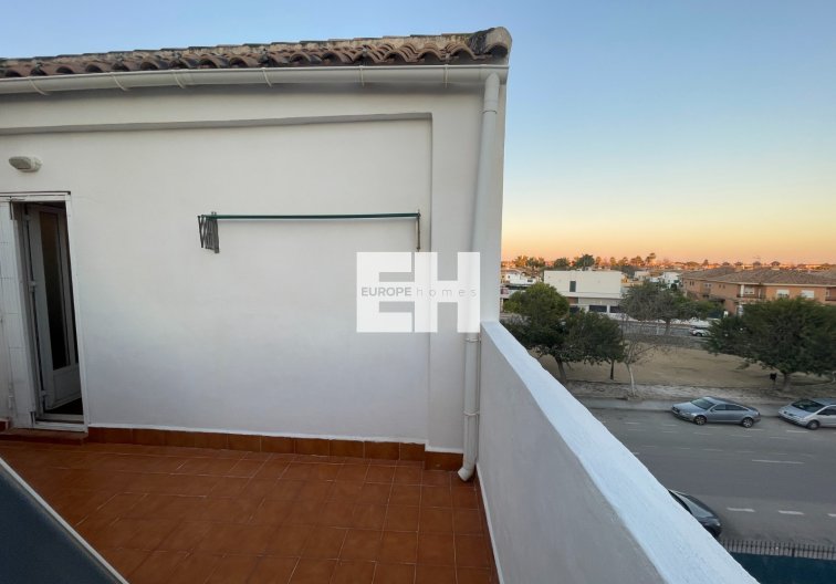 Resale - town house - Almoradí - Inland