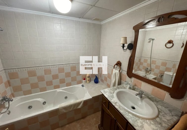 Resale - town house - Almoradí - Inland