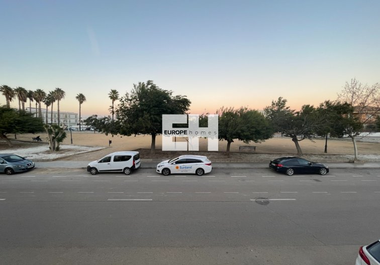 Resale - town house - Almoradí - Inland