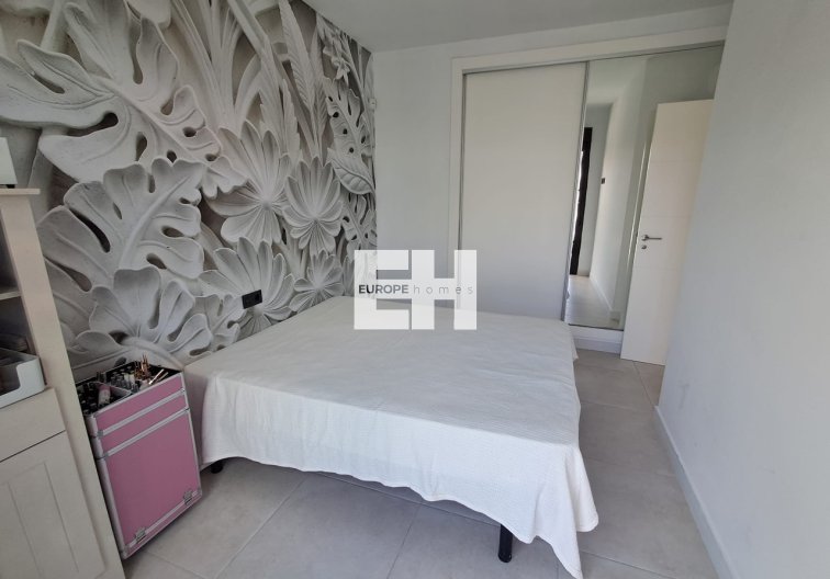 Segunda mano - villa - Cabo Roig - Costa Blanca