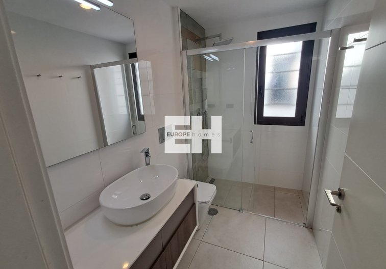 Segunda mano - villa - Cabo Roig - Costa Blanca