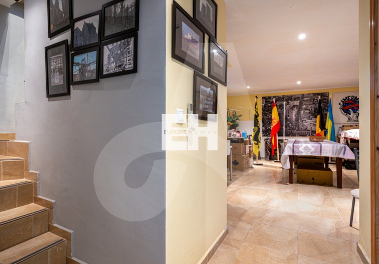 Herverkoop - villa - Guardamar del Segura - Urbanizaciones