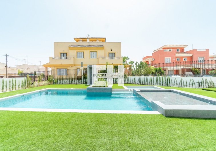 Obra Nueva - Bungalow - Torrevieja - Los Balcones 