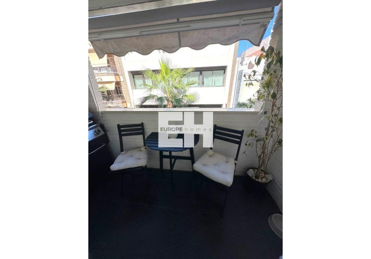 Segunda mano - Apartamento  - Torrevieja - Centro