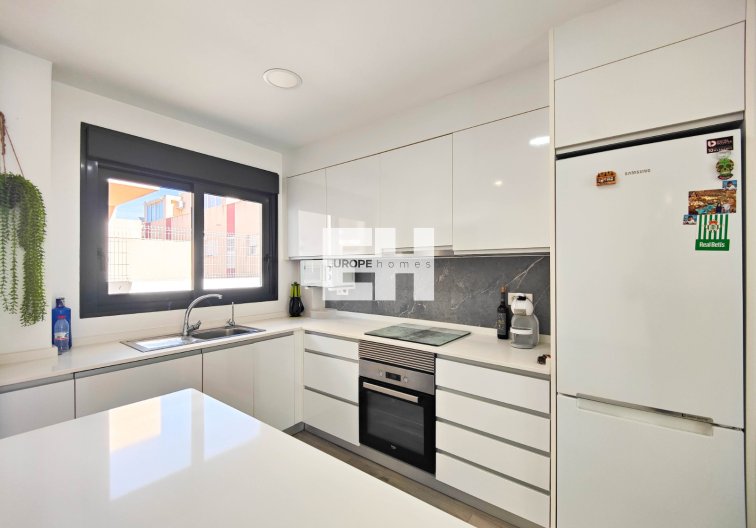 Resale - Apartment - Guardamar del Segura - Costa Blanca