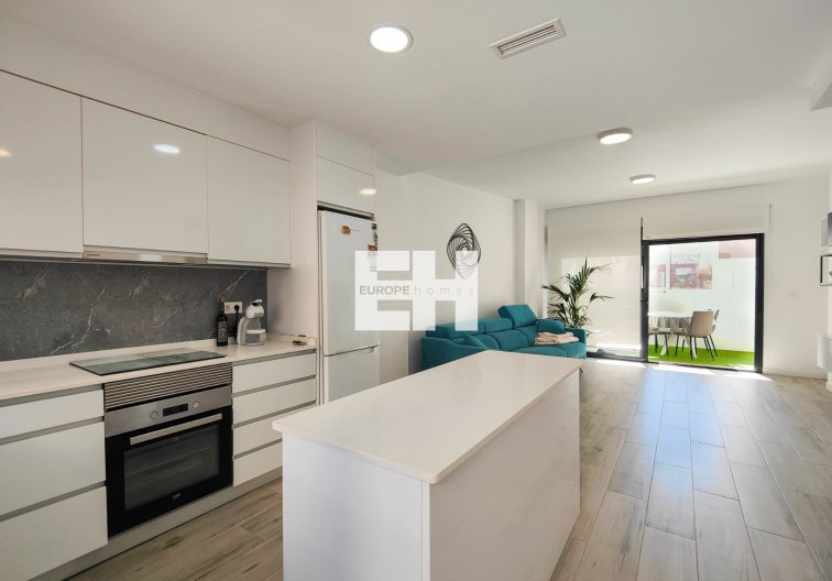 Resale - Apartment - Guardamar del Segura - Costa Blanca