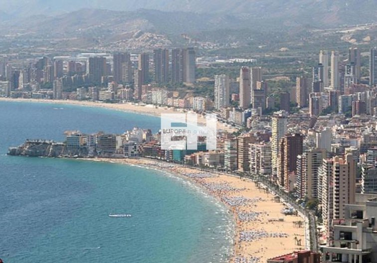 Obra Nueva - villa - Benidorm - Urbanizaciones