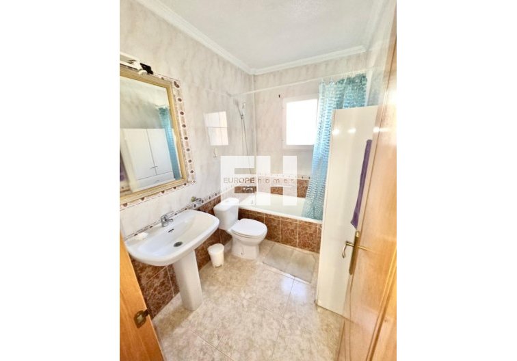 Resale - town house - Playa Flamenca - Costa Blanca