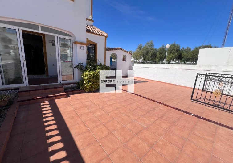 Segunda mano - villa - Orihuela - Inland