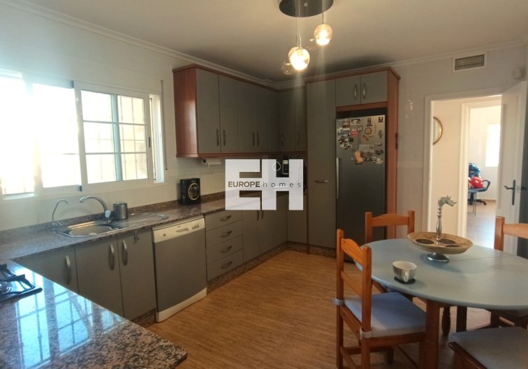 Segunda mano - villa - Avileses - Inland