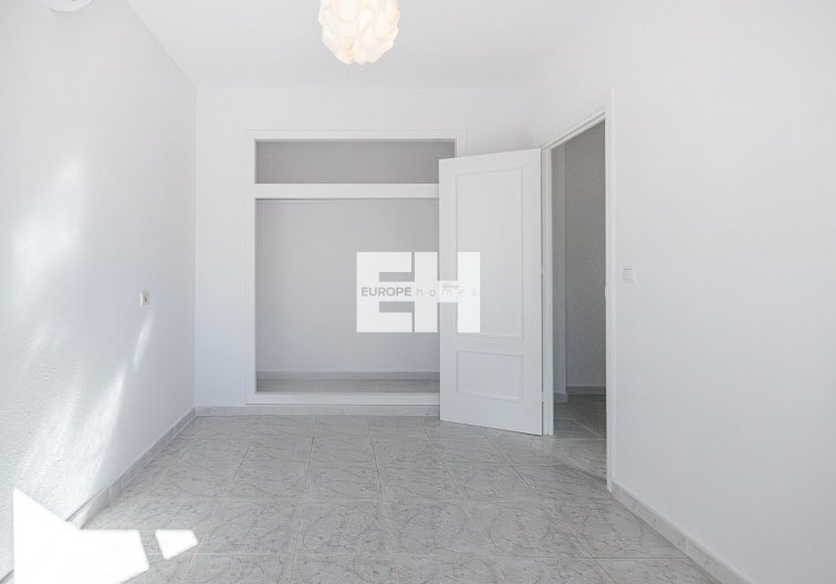 Herverkoop - villa - San Miguel de Salinas - Inland